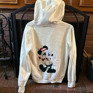Final call leaving on 10/16/2025!!! 

Disney zip up hoodie